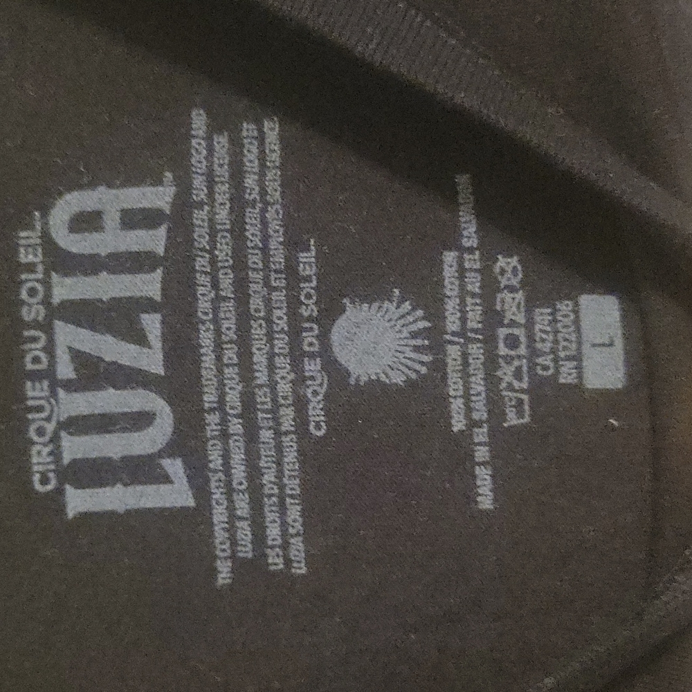 T-shirt - Picture 2 of 2